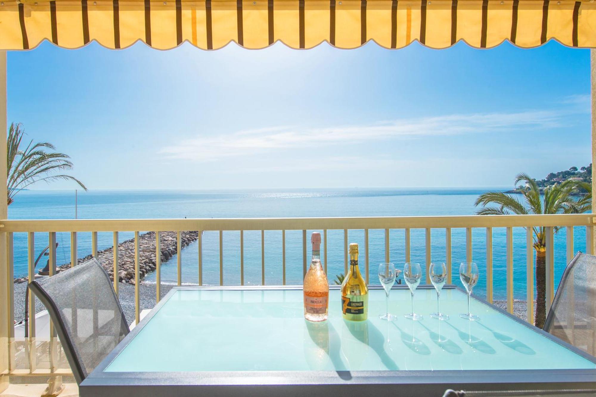 Roquebrune Plage - Terrace Splendid Sea View - BW Exterior foto